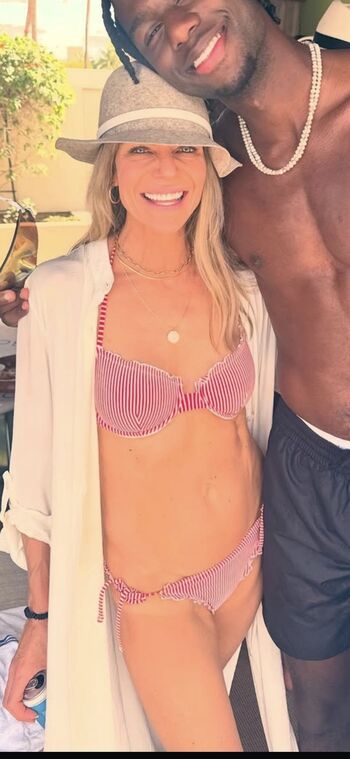 Full leaked Kaitlin olson private photo