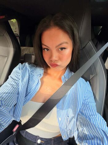 Full leaked Kaitlinshee private photo