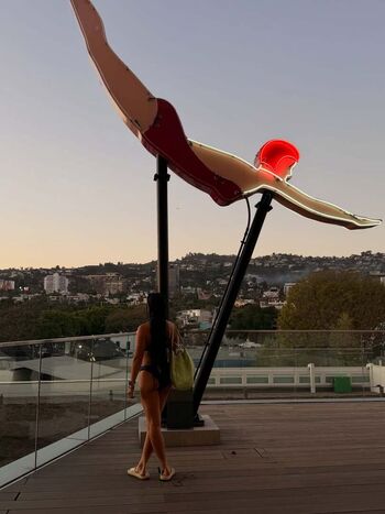 Full leaked Kaitlinshee private photo