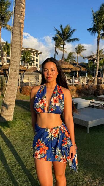 Full leaked Kaitlinshee private photo