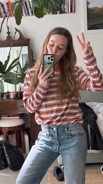 Full leaked Kaitlyn dever page private photo