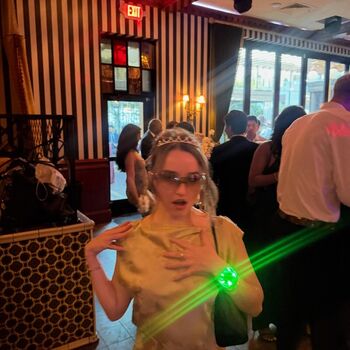 Full leaked Kaitlyn dever private photo