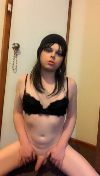 Full leaked Kaitycumcake page private photo