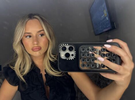 Full leaked Kalewelbornnn private photo