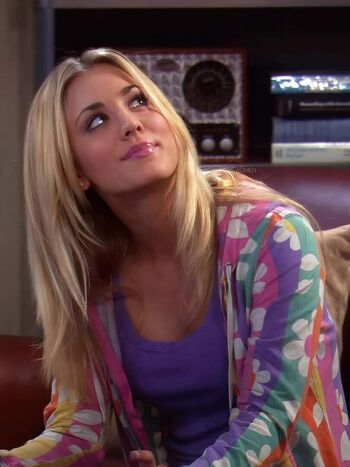Full leaked Kaley cuoco private photo