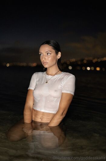 Full leaked Kalia mills private photo