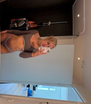 Full leaked Kamilla due private photo