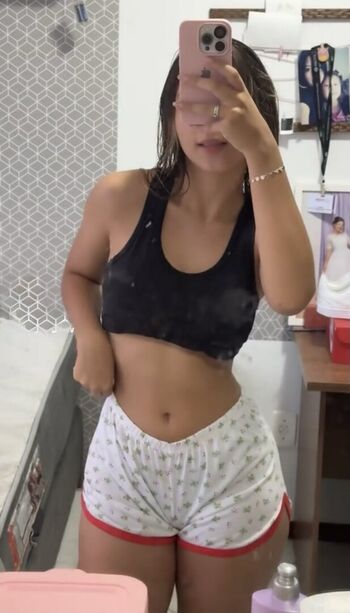 Full leaked Kamisristow private photo
