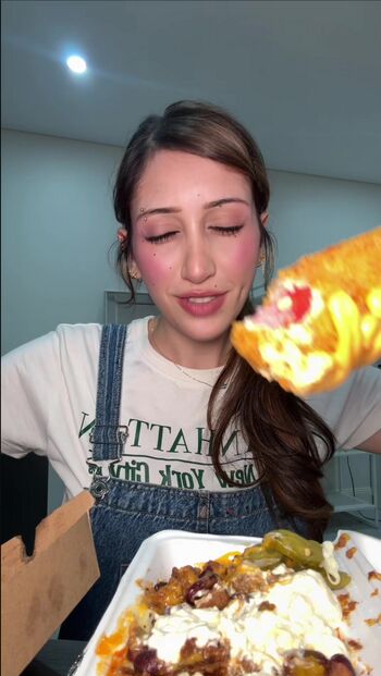 Full leaked Kandiesz private photo