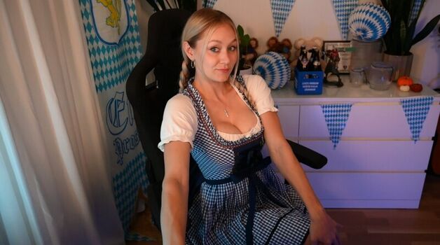 Full leaked Kandyland private photo