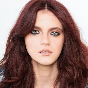 Full leaked Kara hayward page private photo