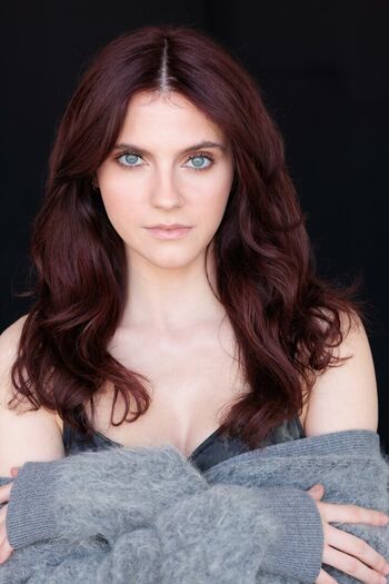 Full leaked Kara hayward private photo