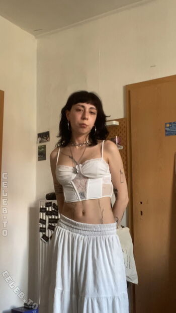 Full leaked Karamelisiertt private photo
