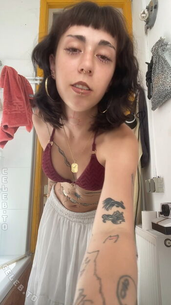 Full leaked Karamelisiertt private photo