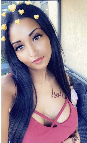 Full leaked Karima la rbz private photo