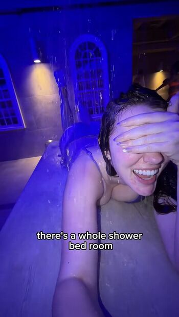 Full leaked Karissaeats private photo