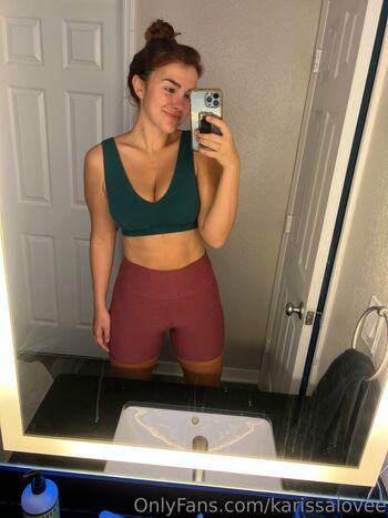 Full leaked Karissaeats private photo