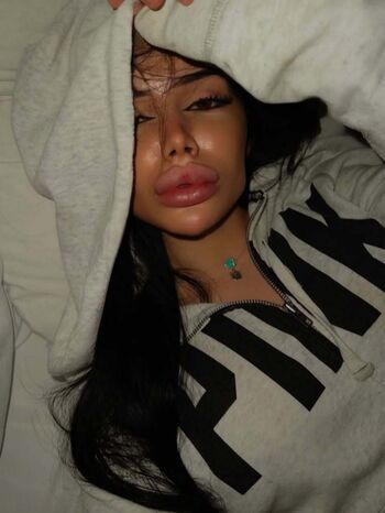 Full leaked Karmabitee private photo