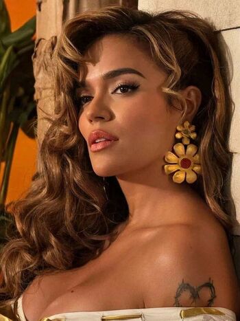 Full leaked Karol g private photo