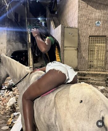 Full leaked Karolayne private photo