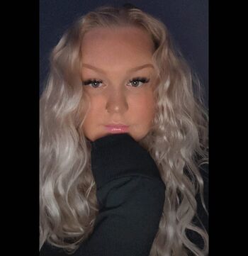 Full leaked Karolina nilsson private photo