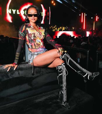 Full leaked Karrueche private photo