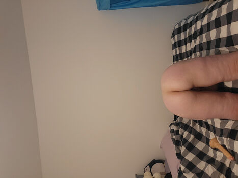 Full leaked Kasey hutton page private photo