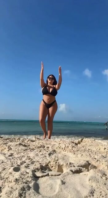 Full leaked Kaseymadrazo private photo