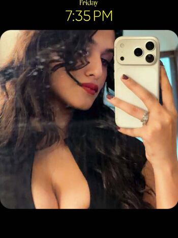 Full leaked Kashish kapoor private photo