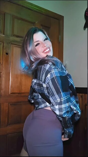 Full leaked Kat gunn private photo