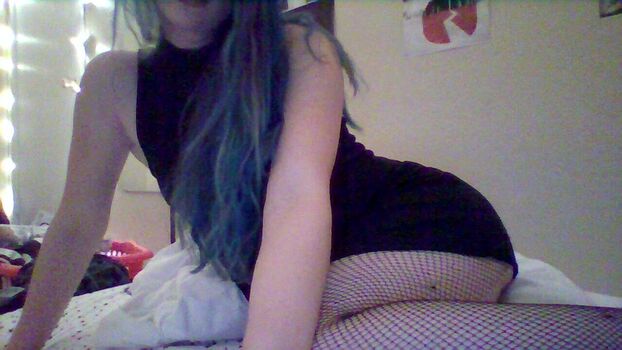 Full leaked Kat moss private photo