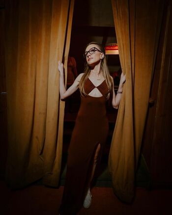 Full leaked Kat timpf private photo