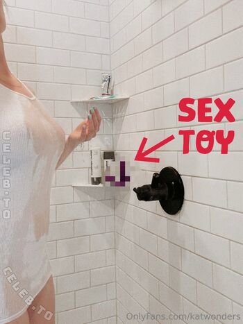 Full leaked Kat wonders private photo