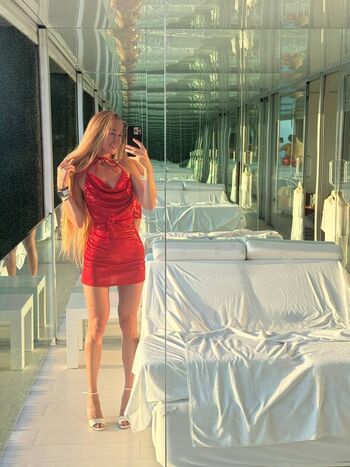 Full leaked Katmartynova private photo