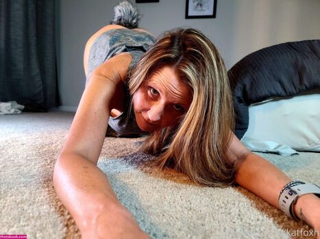 Full leaked Katfoxh private photo