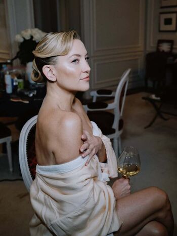 Full leaked Kate hudson page private photo
