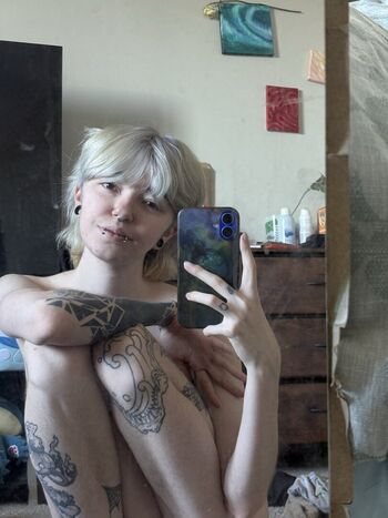 Full leaked Kate lavender private photo