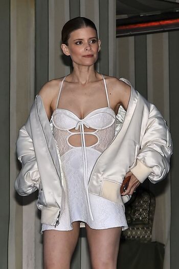 Full leaked Kate mara private photo