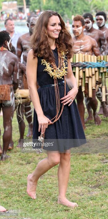 Full leaked Kate middleton private photo