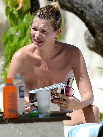 Full leaked Kate moss page private photo