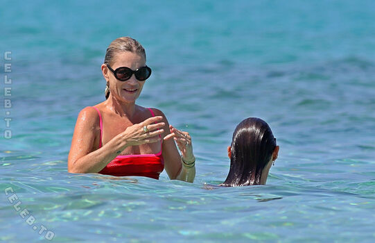 Full leaked Kate moss page private photo