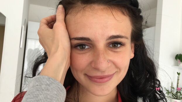 Full leaked Kate rich private photo