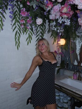 Full leaked Kate roman private photo