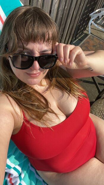Full leaked Katebrezzy private photo