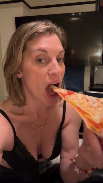 Full leaked Katee sackhoff private photo