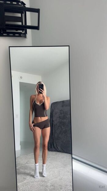 Full leaked Katelyn private photo