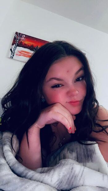 Katelyn Miears