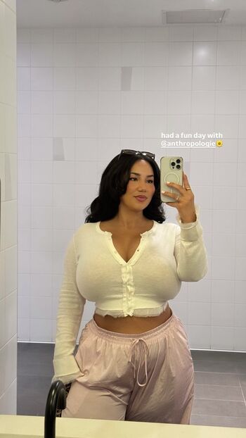 Full leaked Katelyn sade private photo