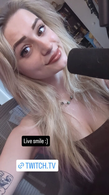 Full leaked Katerino private photo