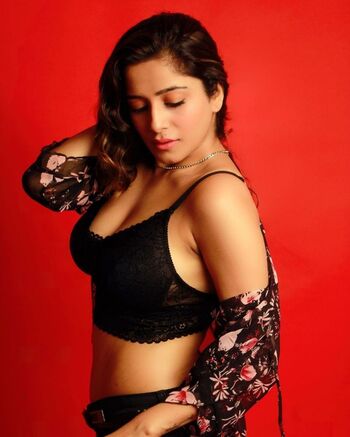 Full leaked Katesharma private photo